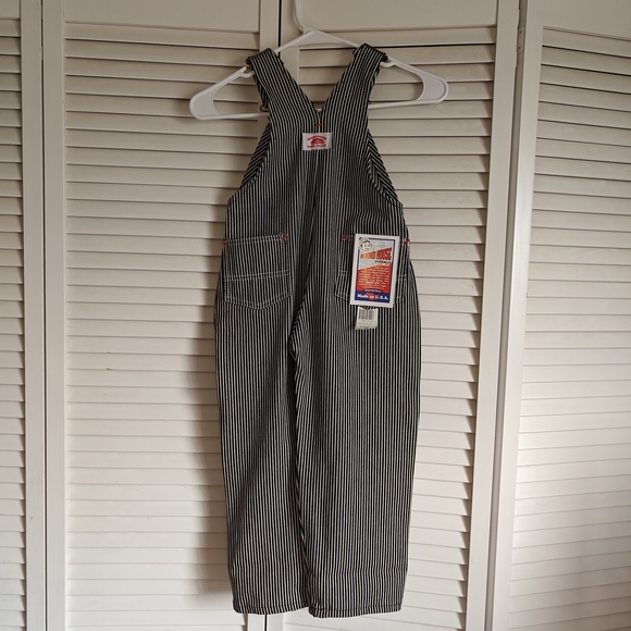 Round House Children's Navy Hickory Engineer Stripe Overalls Size 5 Toddler Kids - Picture 3 of 6